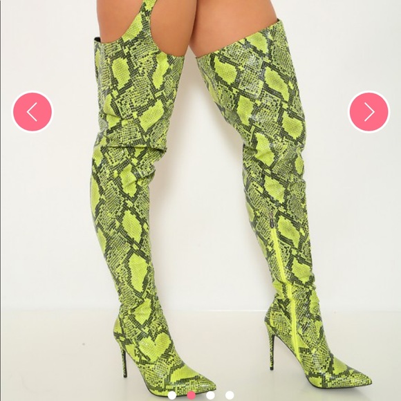 💖 Sale was $149 will go back up💖New Glam Thigh High Snake Charmer Garter Boots - Picture 4 of 6